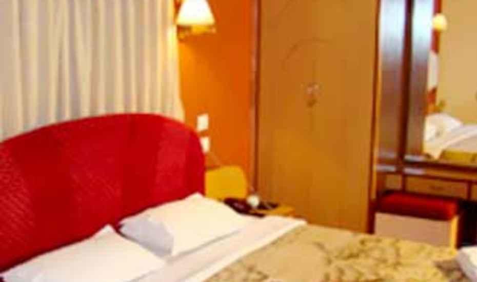Hotel Dream Land Phulbani Exterior photo